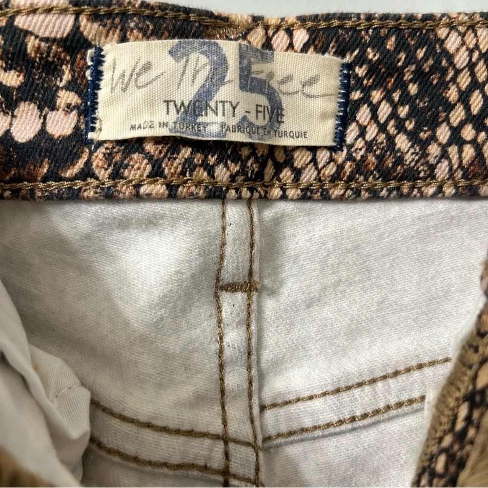 We The Free Free People Two Faced Snakeskin Pants Women's Size 25 - Picture 8 of 8